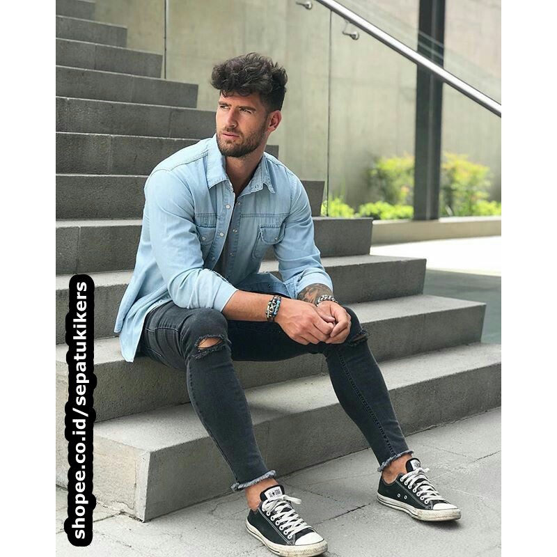 outfit sepatu converse