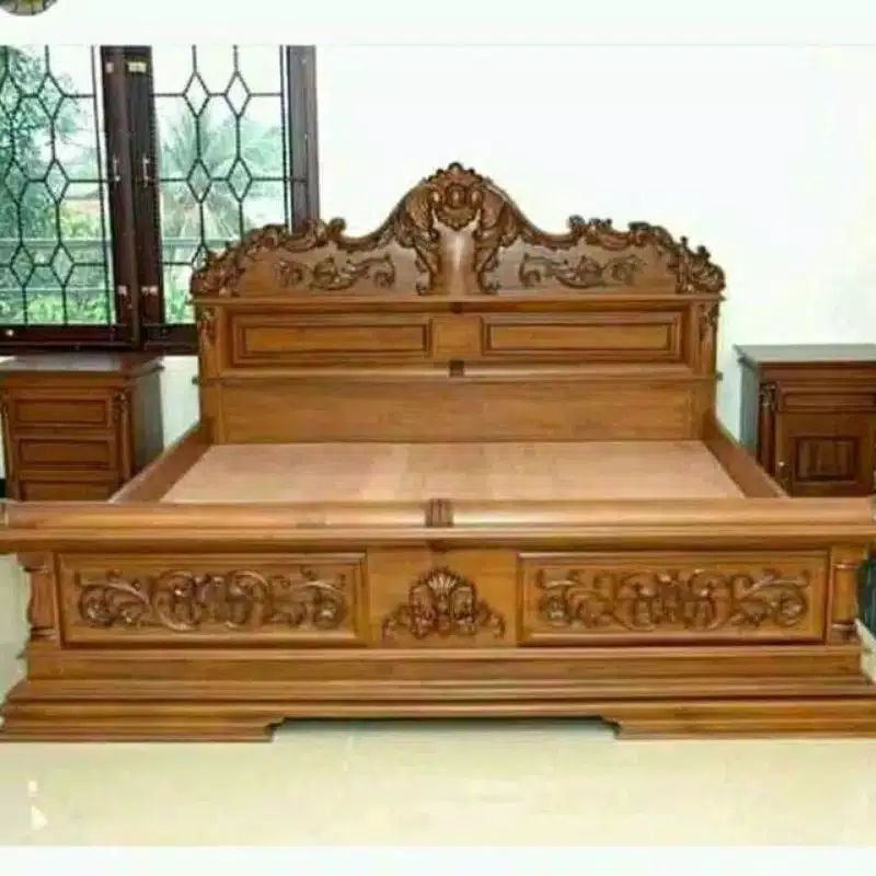 Dipan peluru ranjang tidur  tempat tidur  jati jepara