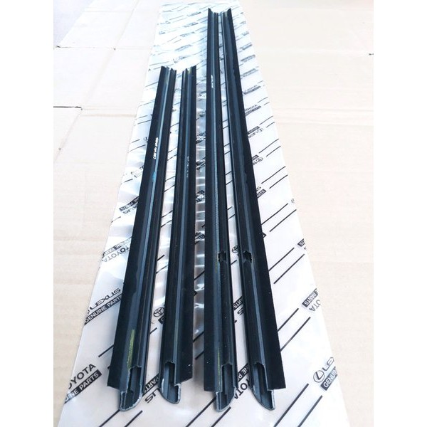 weather strip karet pelipit list kaca pintu luar toyota calya daihatsu sigra         TOOLS