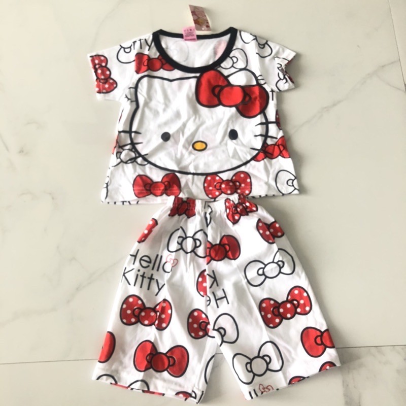 SETELAN ANAK KAOS KATUN HELLO KITTY BAJU RUMAH