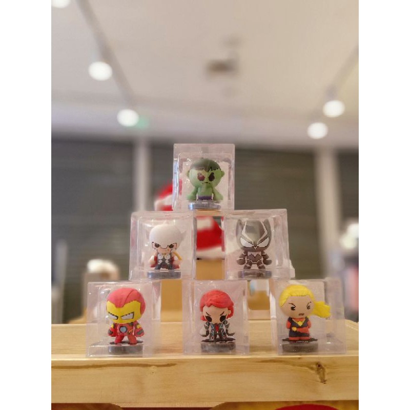 MINISO Marvel Decoration figura ornament MARVEL miniso