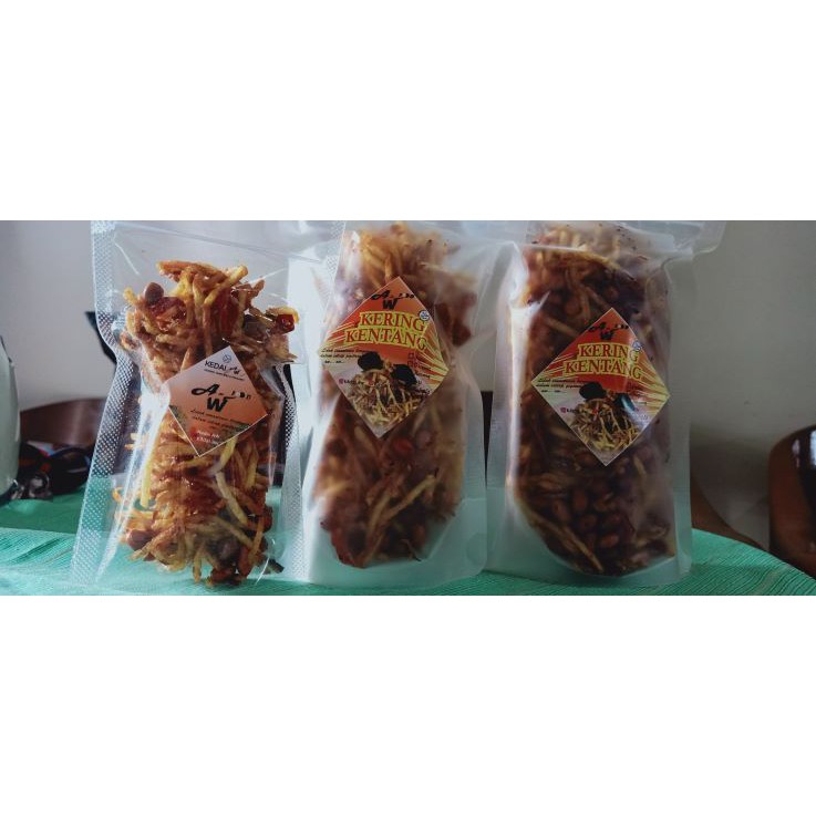 

Kering Kentang dan Tempe 100gr