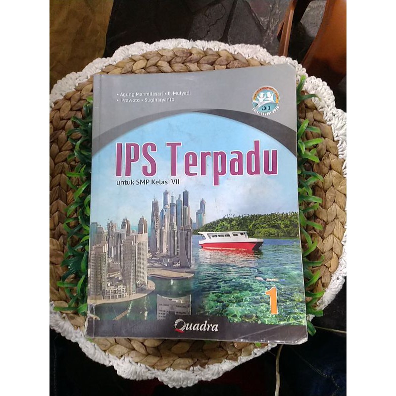 IPS TERPADU KELAS 7 SMP QUADRA