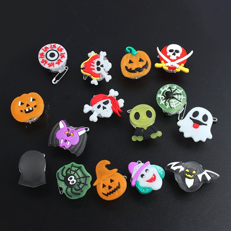 Bros Pin Dengan Lampu LED Untuk Dekorasi Halloween