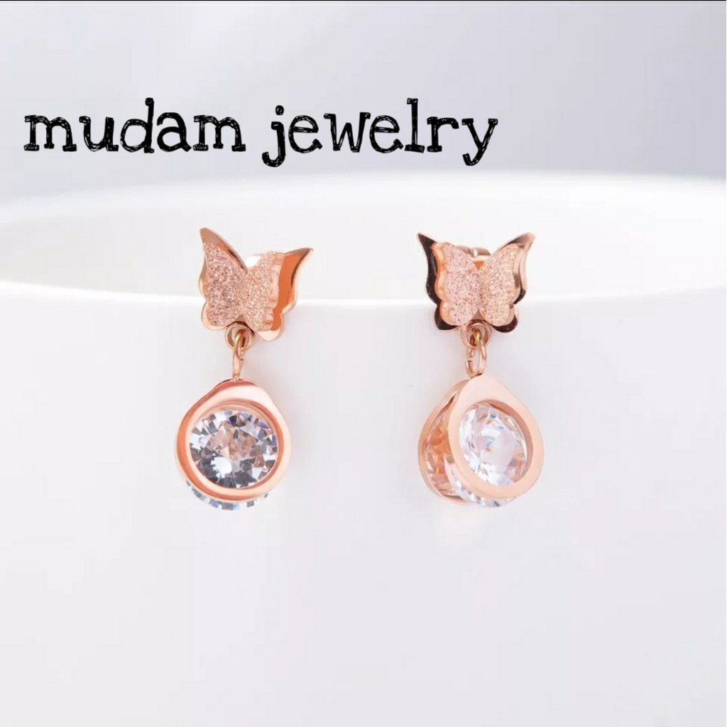 Anting Tusuk Titanium Kupu-Kupu Dengan Bandul Diamond Artifisial Tersedia Warna Rose Gold dan Gold