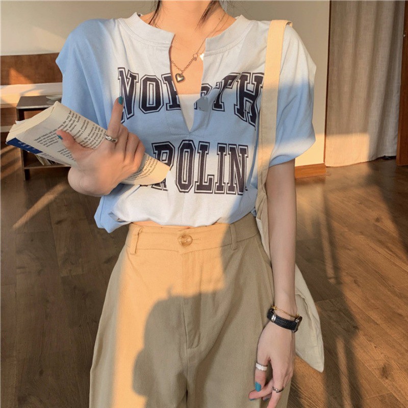 Nico##Mock Two-Piece v-neck Pendek Kerah T-shirt Wanita Rasa Baru Longgar Tanpa Lengan Musim Panas Teratas