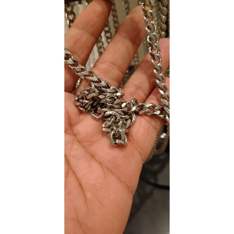 Kalung pria ACC besi putih titanium original h&m