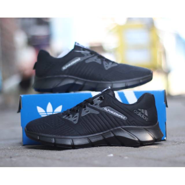SEPATU SEKOLAH ADIDAS ALPHABOUNCE HITAM POLOS