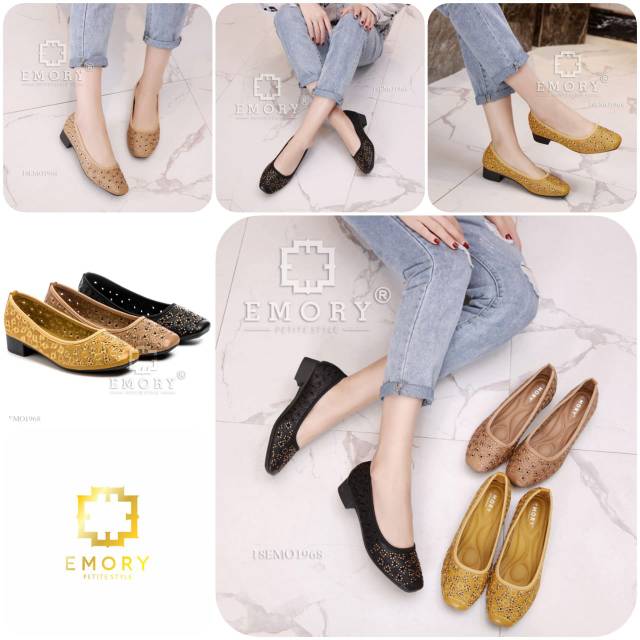 Sepatu EMORY