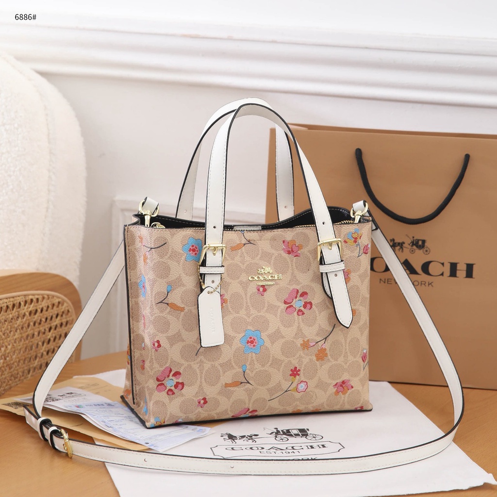 Mollie Tote 25 With Dreamy Land Floral Print and Signature Canvas 6886 339657 2321 6926