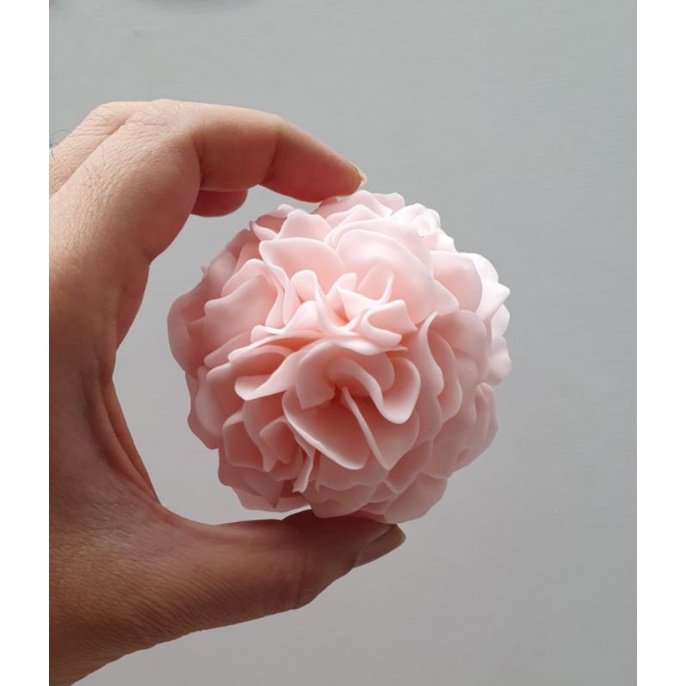 

gumpaste, gumpaste flower, edible, hidrangea ball D8