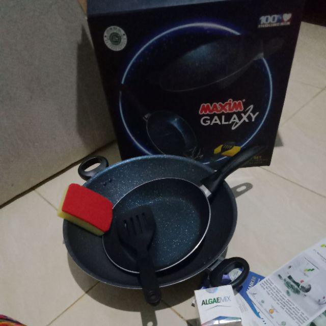 Maxim GALAXY 2 Piece Set / WOK 30CM + FRYPAN 22CM + SPATULA