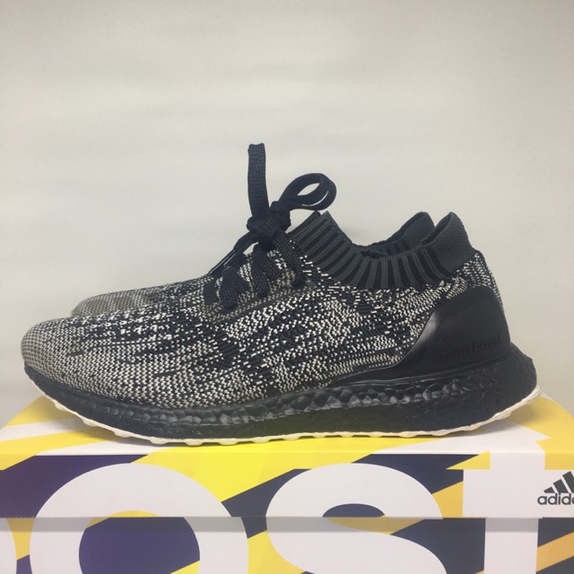 Adidas Ultraboost Uncaged Black/White