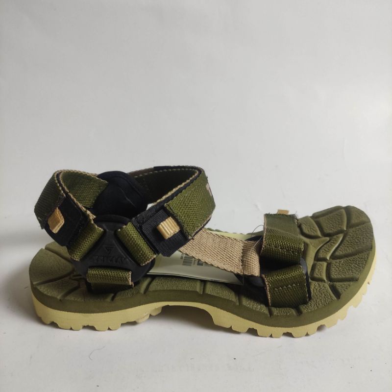 Sandal gunung Triglav Original dilan