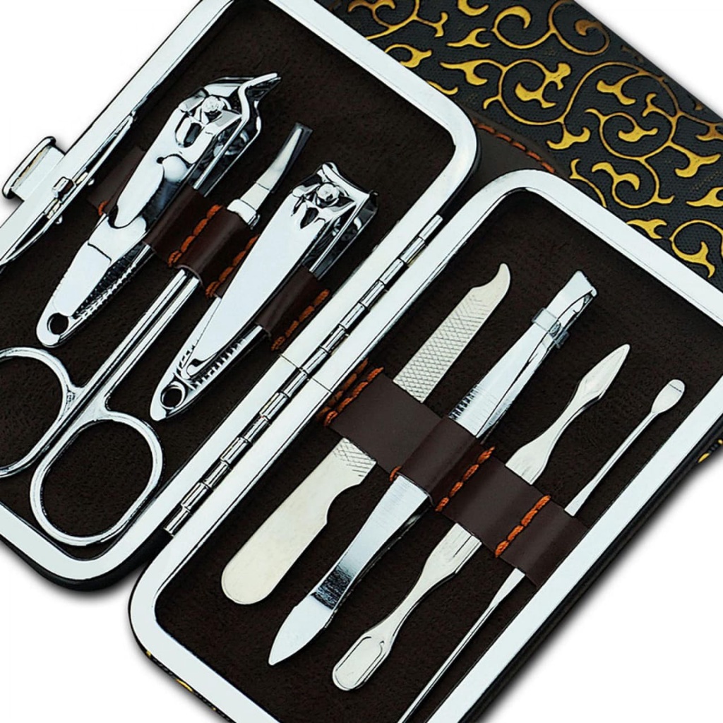 Manicure Pedicure Set 7IN1 Dompet Paket Pembersih Kuku Pinset Gunting Lancip Korek telinga Kuping