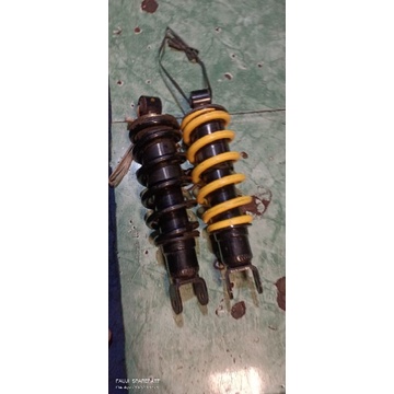 shock belakang Yamaha Vixion ori