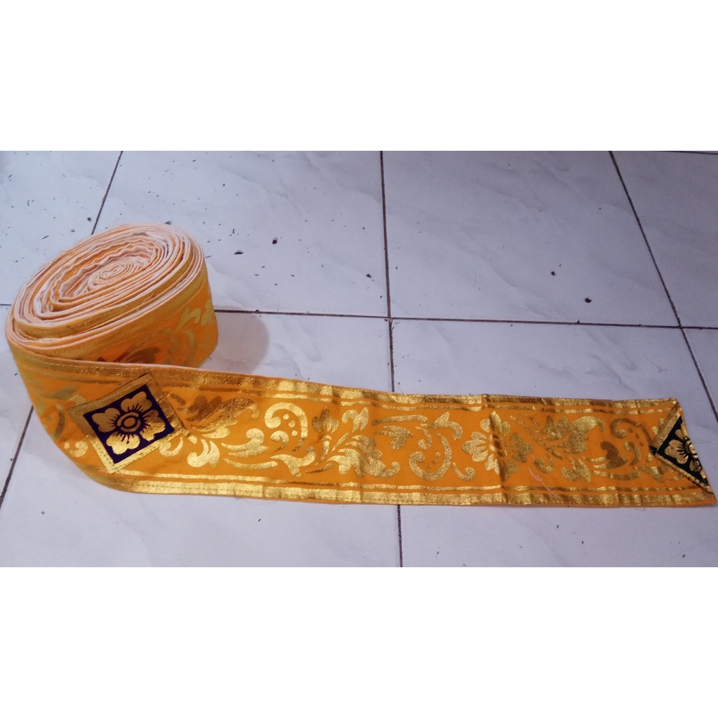 Sabuk lilit kain metris stagen aksesoris pakaian tari bali