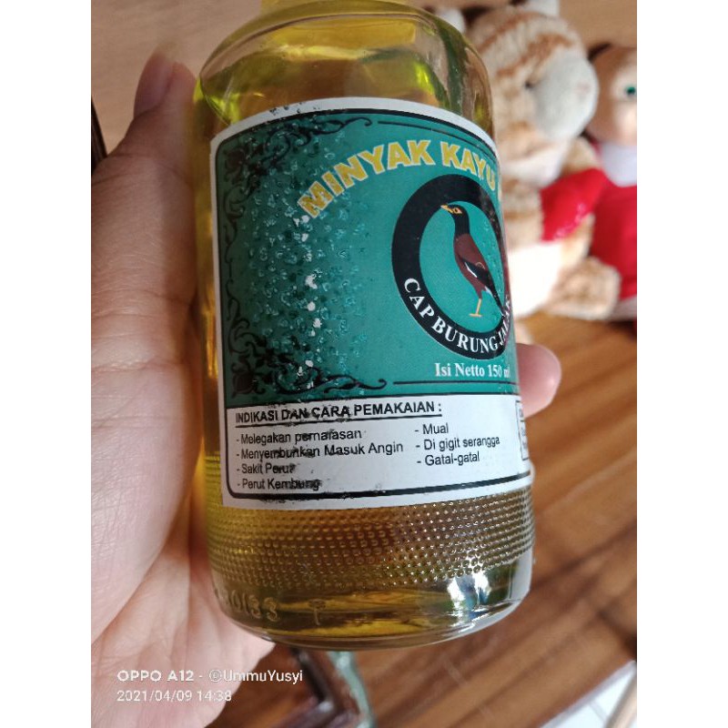 

Minyak kayu putih asli