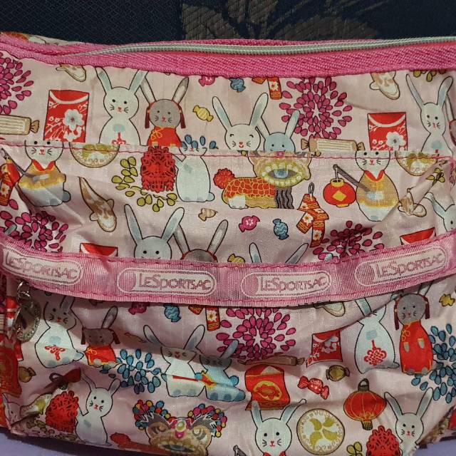 lesportsac