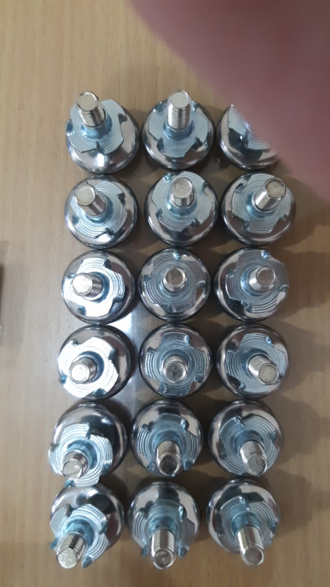 Kaki Stabil Cys Nylon Putih Termurah Sofa Kursi Rak Diameter 2,5 Cm