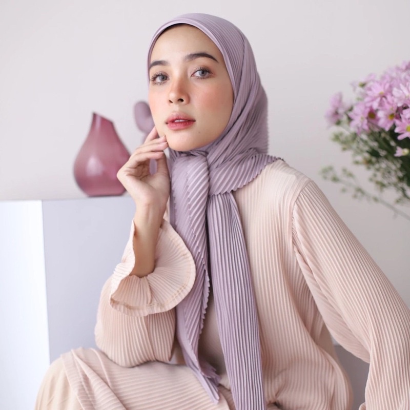 HIJAB PLISKET SQUARE / PLISKET SEGIEMPAT / HIJAB PLISKET SEGIEMPAT VOAL-Lilac