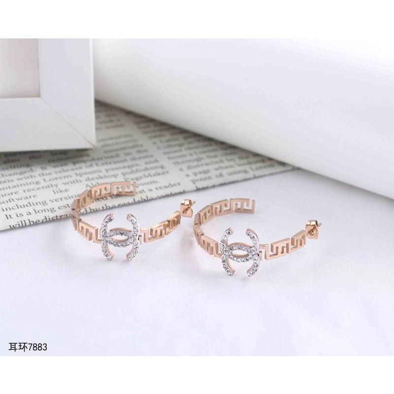 Anting–anting titanium R004.7883