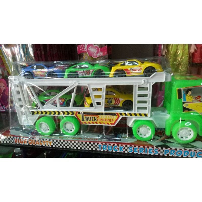 Mobil Truk Susun Isi 5 Mobil Sedan