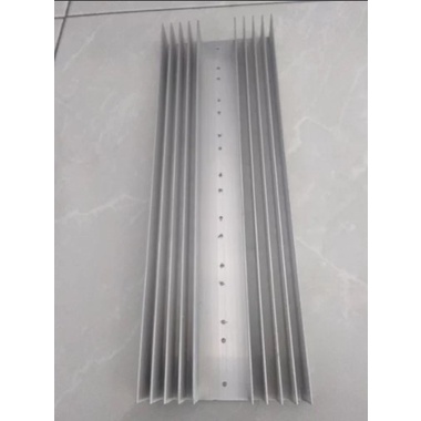 Heatsink 10 Sirip Pendingin Ukuran 30 cm X 10 cm untuk 4 Set Tr Final Sanken