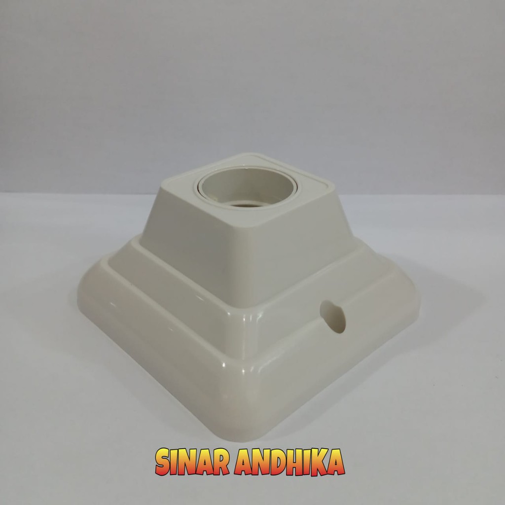 Fitting Lampu Panasonic Kotak Soket E27 Nlp 52202