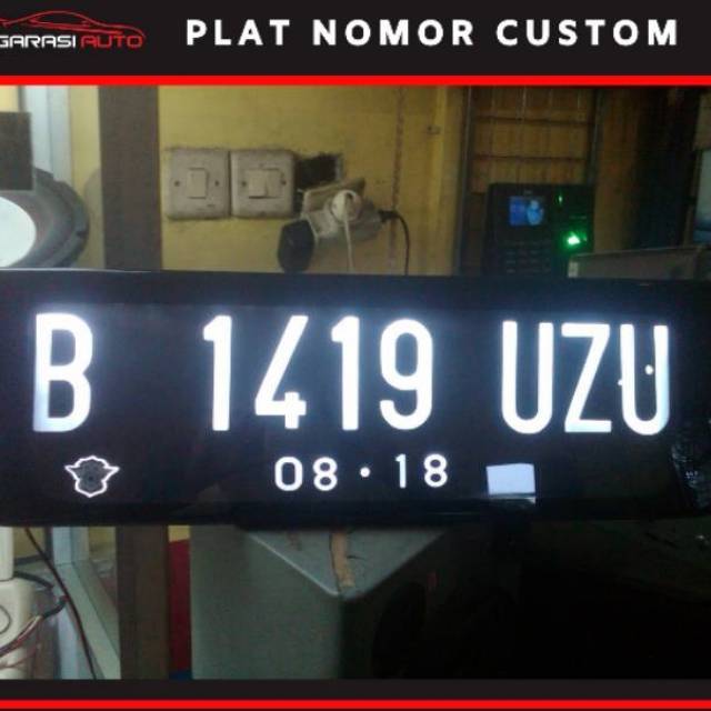 Plat Nomor Mobil Custom Variasi Mika Akrilic Lampu Led Nyala Fokus Di Angka Mirror 2 Warna Dudukan Shopee Indonesia