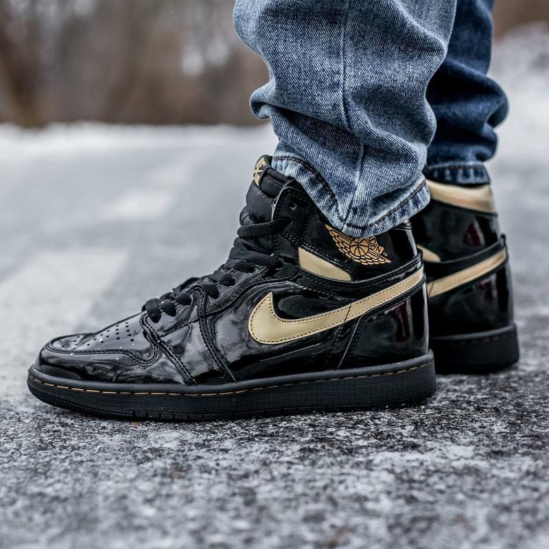 air jordan 1 black and gold price