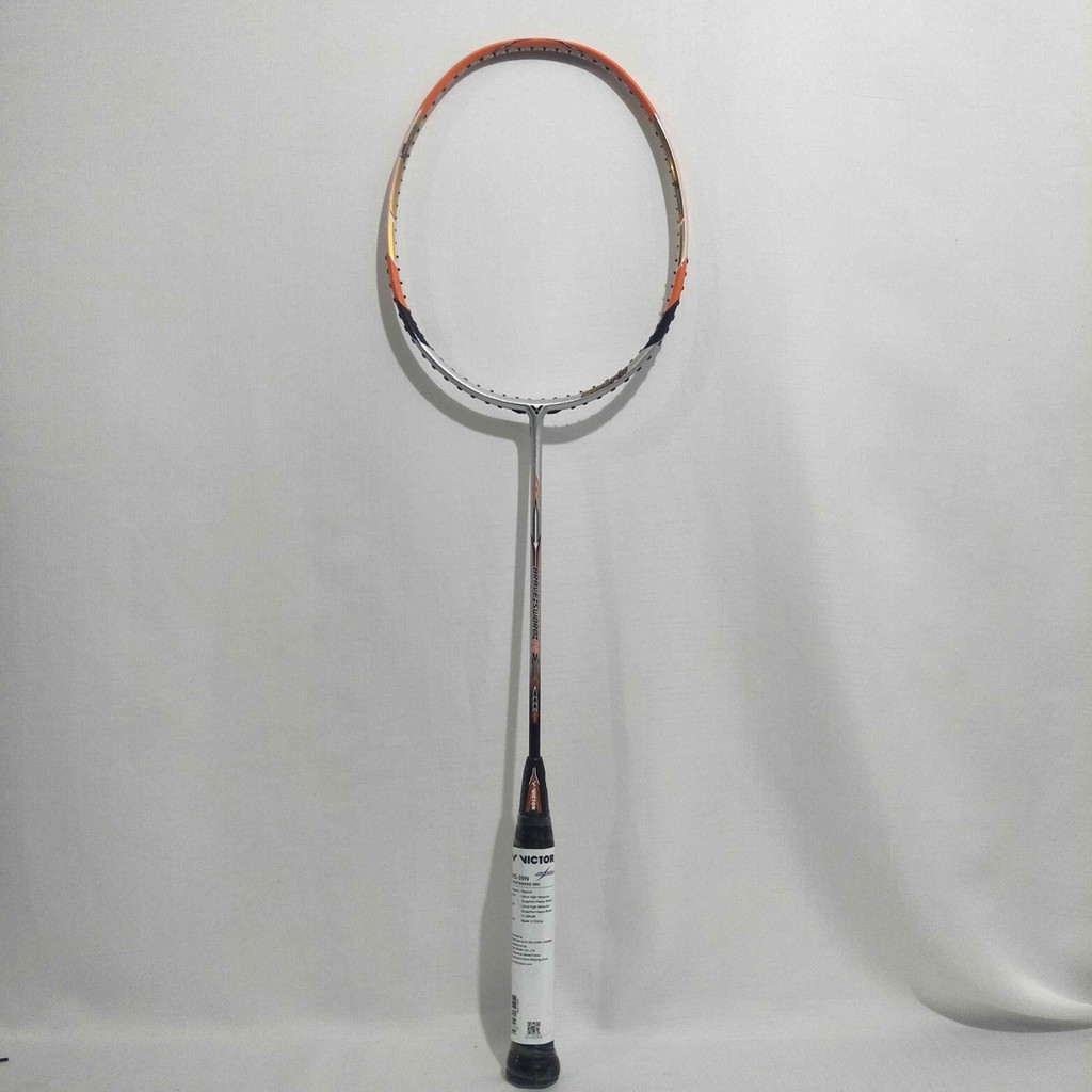 Victor Brave Sword 09 NEW Raket Badminton - Silver