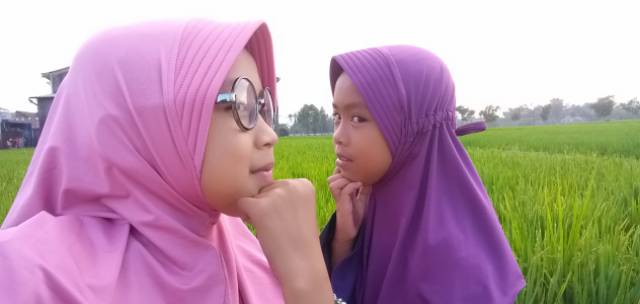 Jilbab instan kerut anak