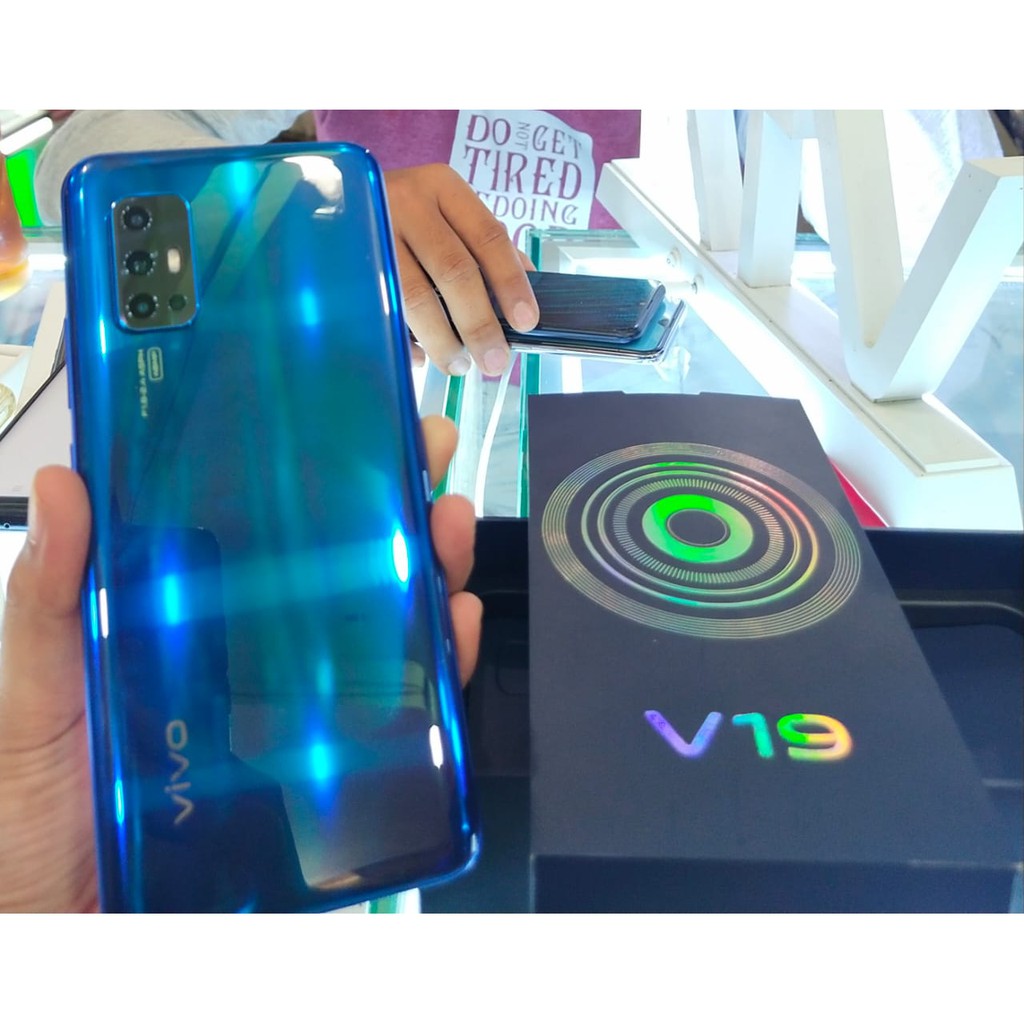 VIVO V19 RAM 8GB/128GB
