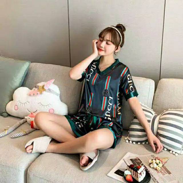 NC READY- ONE SET Stelan Piyama Satin Gucci Wanita Import