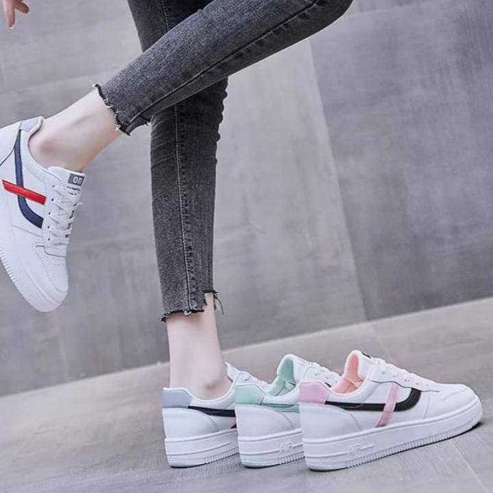 Sneakers Wanita Import Putih Murah Sneakers Wanita Korea Putih Sepatu Sneaker Wanita Terbaru Sepatu 