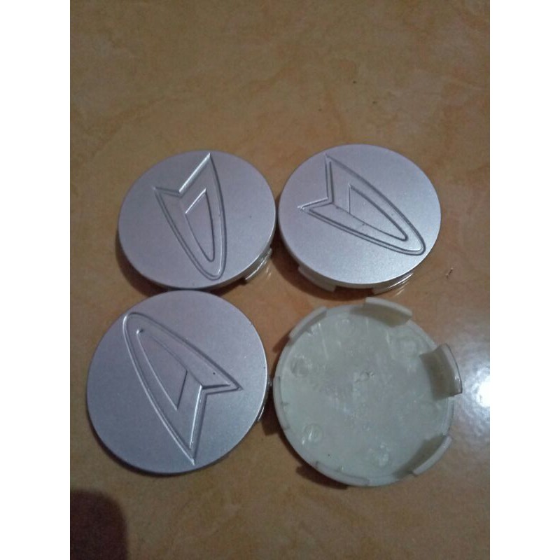 Dop/Tutup Velg Daihatsu Xenia