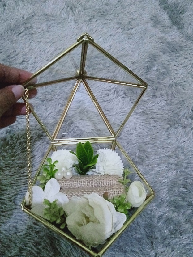 Ring Bearer Tempat Cincin Kaca Terarium
