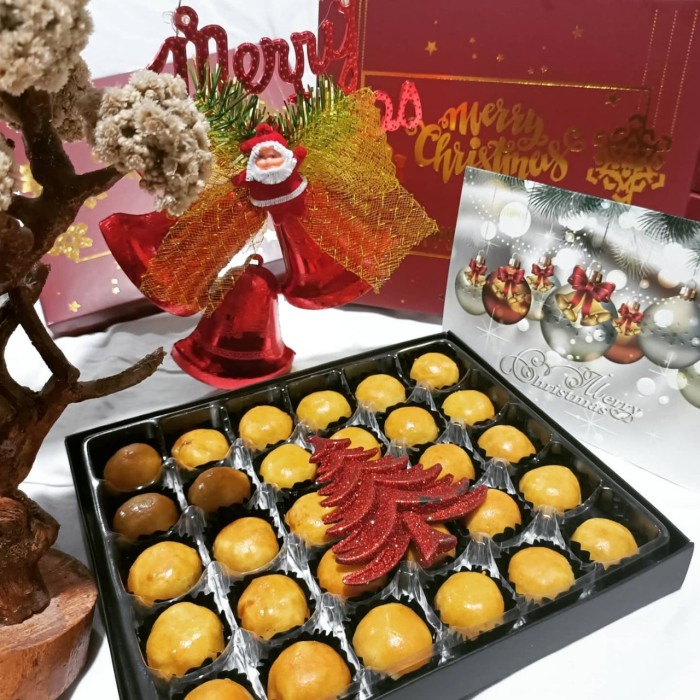 Stop!! Nastar Wisjman Homemade Edisi Natal Box Isi 30Pcs