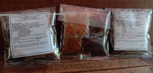 

PAKET BUMBU GROMBYANG KHAS PEMALANG