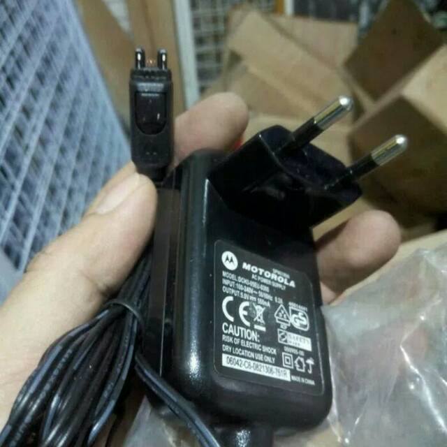 Charger motorola e398 kw