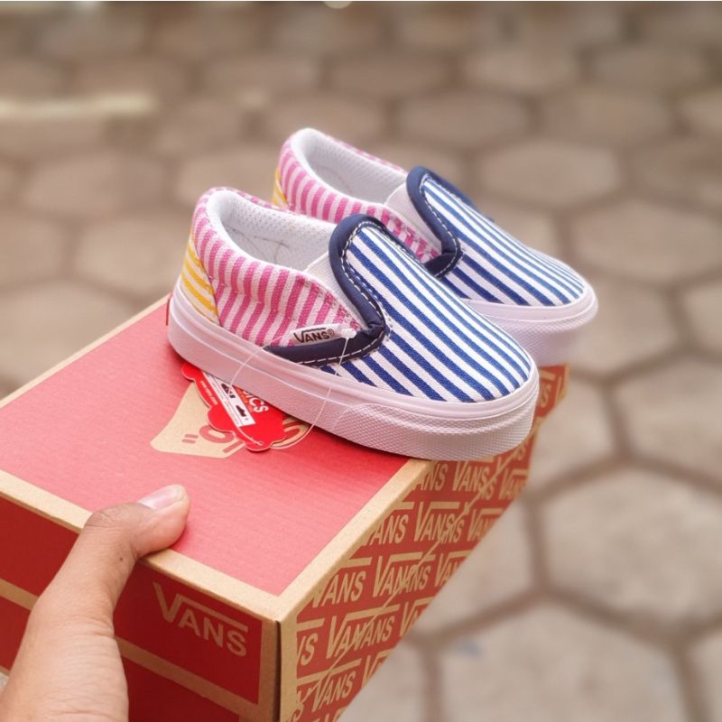 Sepatu anak vans slip on Rainbow stripe/disney sepatu anak perempuan