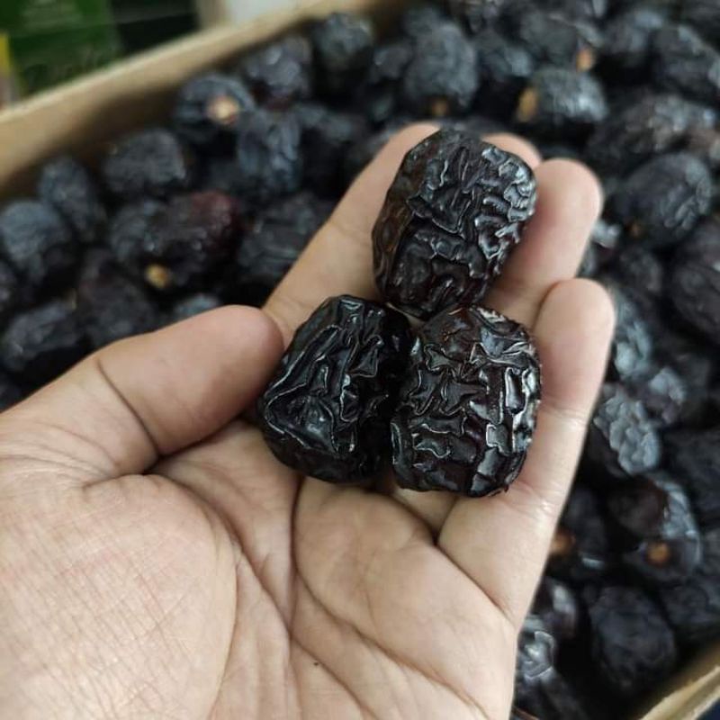 kurma ajwa / kurma ajwah / kurma nabi / ajwa aliyah / ajwa 7 butir tujuh butir