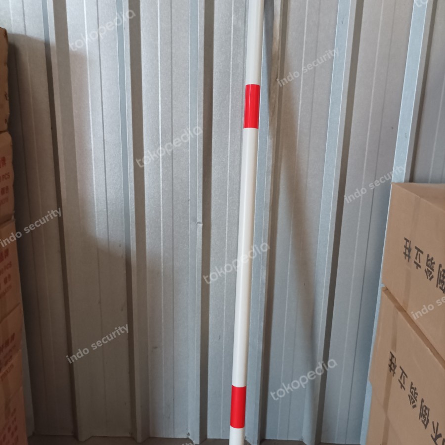 Cone Bar / Cone Pole / Safety Cone Bar/Pembatas Kerucut 1 - 2 Meter Kuning Hitam