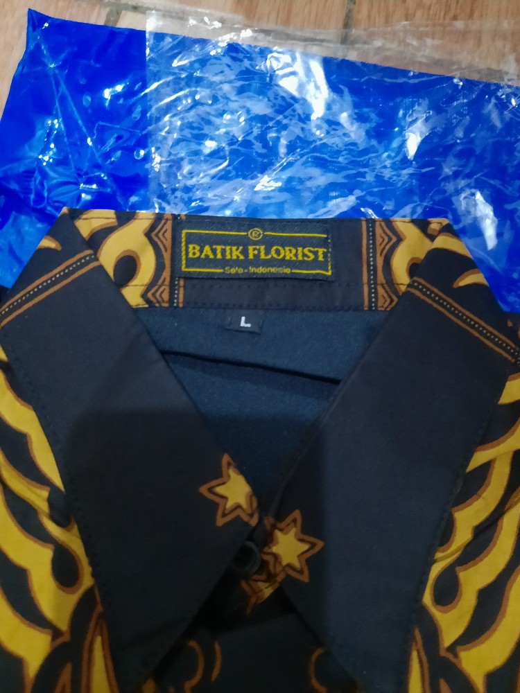 Batik Solo Wirabumi Sogan Panjang Kemeja Pria Slimfit Katun Primisima Full Furing