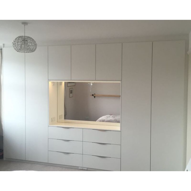 Lemari pakaian/ wardrob / walk in closet/kabinet/almari