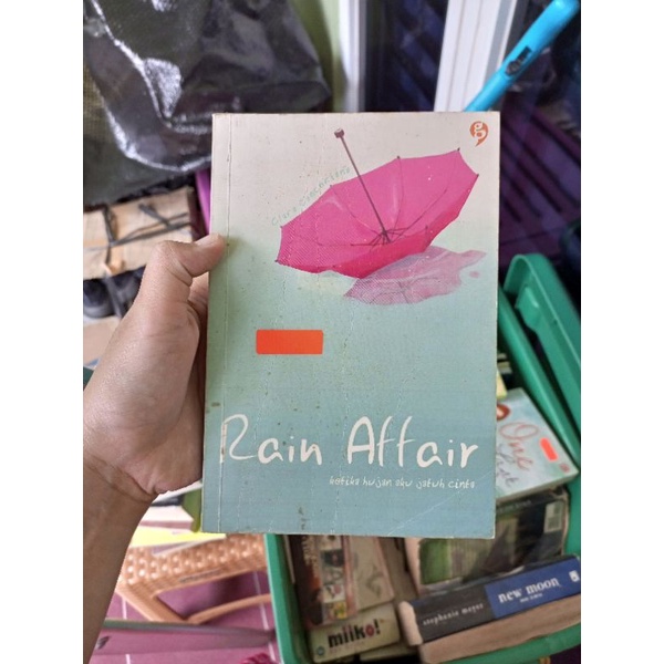 Buku Novel Rain Affair Clara Canceriana
