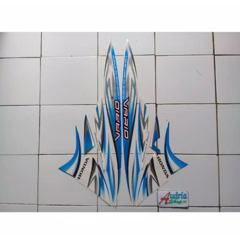 Stiker striping Vario 110 cw karbu 2012 putih biru