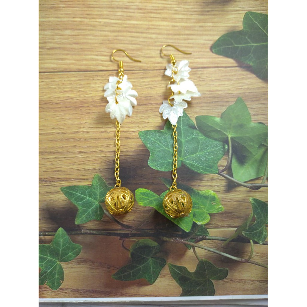 Anting Suplir ,Aplikasi Mutiara / Anting handmade / earring korea