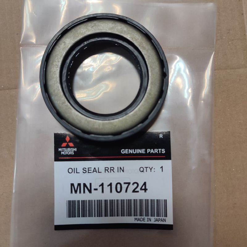 OIL SEAL RODA BELAKANG DALAM TRITON MN110724